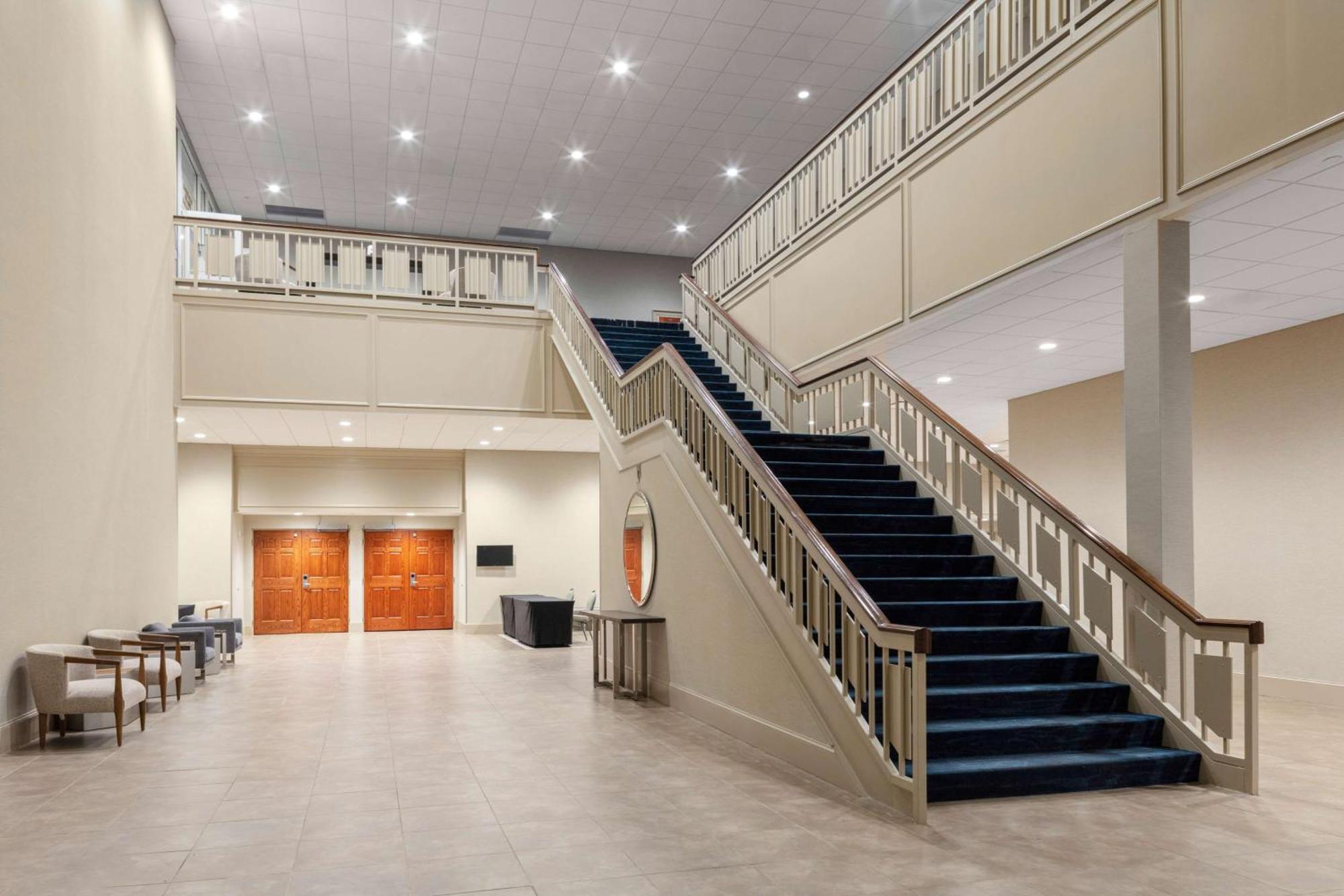 Doubletree By Hilton Vermont Hotel Burlington