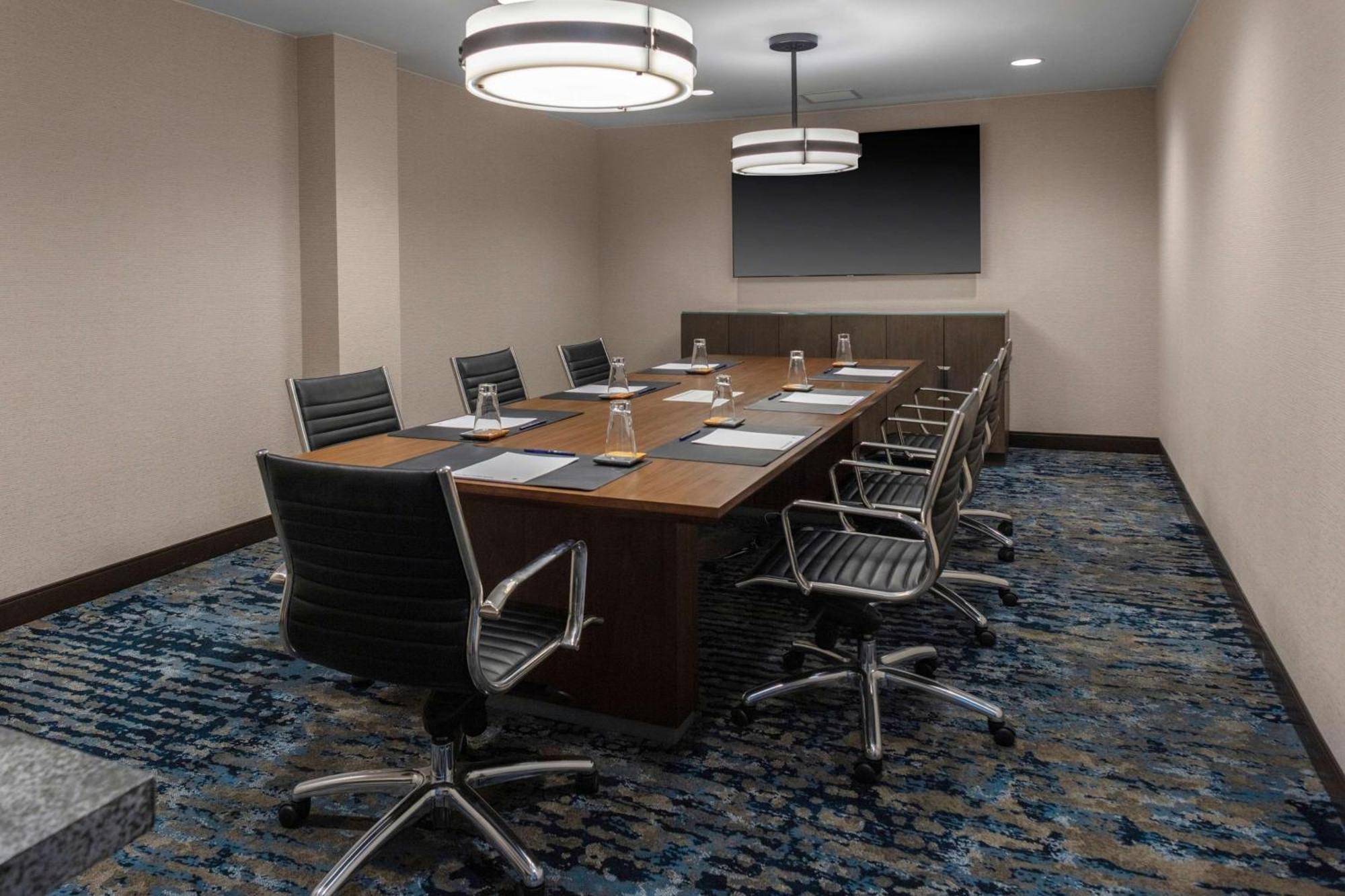 Hotel Doubletree By Hilton Vermont 4*